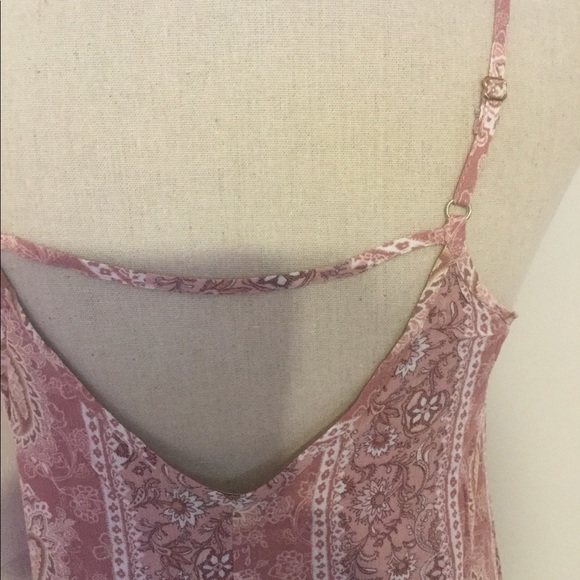 ❌DONATED❌Rose Pink Paisley Pom Pom Hem Top - Picture 6 of 9